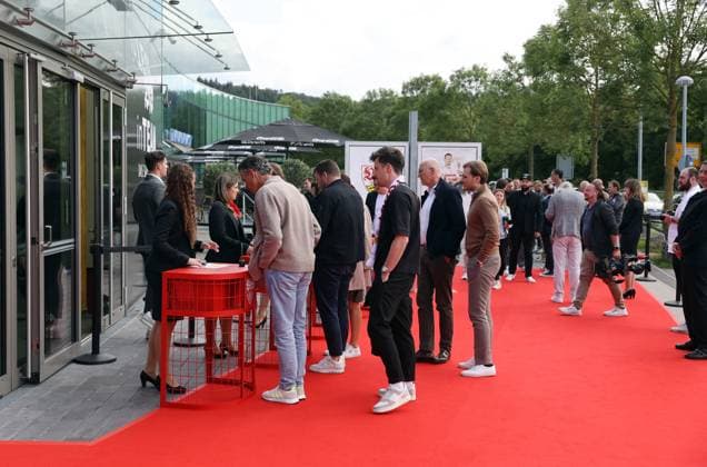 12.06.24 VfB Stuttgart Premierenveranstaltung Dokumentation VfBinTeam als Kinofilm Deutschland, Leonberg, 12.06.2024, Fussball, Bundesliga, VfB Stuttgart, Premierenveranstaltung Dokumentation VfBinTeam als Kinofilm im Traumpalast Kino Leonberg: .