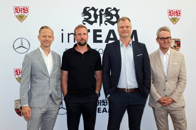 12.06.24 VfB Stuttgart Premierenveranstaltung Dokumentation VfBinTeam als Kinofilm Deutschland, Leonberg, 12.06.2024, Fussball, Bundesliga, VfB Stuttgart, Premierenveranstaltung Dokumentation VfBinTeam als Kinofilm im Traumpalast Kino Leonberg: v.l. Rouven Kasper, Sebastian Hoeneß, Fabian Wohlgemuth, Alexander Wehrle.