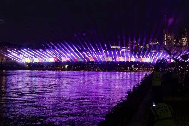 Lichtershow Flößerbrücke Frankfurt am Main zur Eröffnung der Fanmeile, 12.06.2024 Lichtershow Flößerbrücke Frankfurt, Frankfurt am Main, Weseler Werft, 12.6.2024 Copyright: xBEAUTIFULxSPORTS Gawlikx