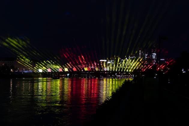 Lichtershow Flößerbrücke Frankfurt am Main zur Eröffnung der Fanmeile, 12.06.2024 Lichtershow Flößerbrücke Frankfurt, Frankfurt am Main, Weseler Werft, 12.6.2024 Copyright: xBEAUTIFULxSPORTS Gawlikx