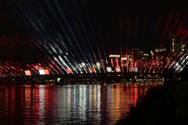 Lichtershow Flößerbrücke Frankfurt am Main zur Eröffnung der Fanmeile, 12.06.2024 Lichtershow Flößerbrücke Frankfurt, Frankfurt am Main, Weseler Werft, 12.6.2024 Copyright: xBEAUTIFULxSPORTS Gawlikx