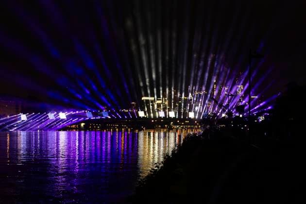 Lichtershow Flößerbrücke Frankfurt am Main zur Eröffnung der Fanmeile, 12.06.2024 Lichtershow Flößerbrücke Frankfurt, Frankfurt am Main, Weseler Werft, 12.6.2024 Copyright: xBEAUTIFULxSPORTS Gawlikx