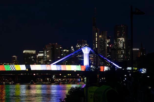 Lichtershow Flößerbrücke Frankfurt am Main zur Eröffnung der Fanmeile, 12.06.2024 Lichtershow Flößerbrücke Frankfurt, Frankfurt am Main, Weseler Werft, 12.6.2024 Copyright: xBEAUTIFULxSPORTS Gawlikx