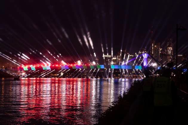 Lichtershow Flößerbrücke Frankfurt am Main zur Eröffnung der Fanmeile, 12.06.2024 Lichtershow Flößerbrücke Frankfurt, Frankfurt am Main, Weseler Werft, 12.6.2024 Copyright: xBEAUTIFULxSPORTS Gawlikx
