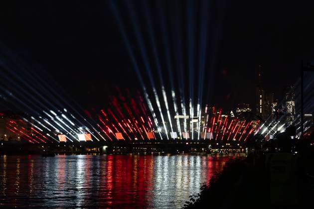 Lichtershow Flößerbrücke Frankfurt am Main zur Eröffnung der Fanmeile, 12.06.2024 Lichtershow Flößerbrücke Frankfurt, Frankfurt am Main, Weseler Werft, 12.6.2024 Copyright: xBEAUTIFULxSPORTS Gawlikx
