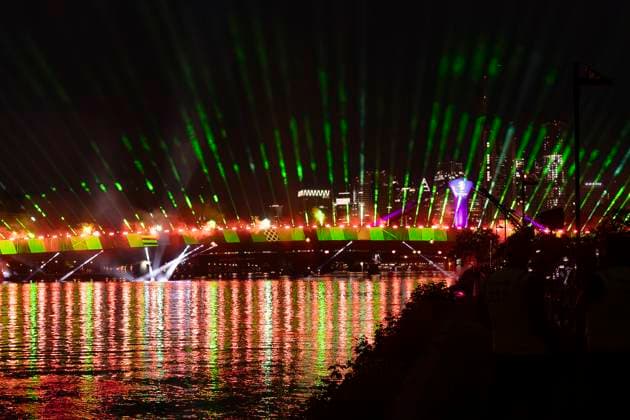 Lichtershow Flößerbrücke Frankfurt am Main zur Eröffnung der Fanmeile, 12.06.2024 Lichtershow Flößerbrücke Frankfurt, Frankfurt am Main, Weseler Werft, 12.6.2024 Copyright: xBEAUTIFULxSPORTS Gawlikx