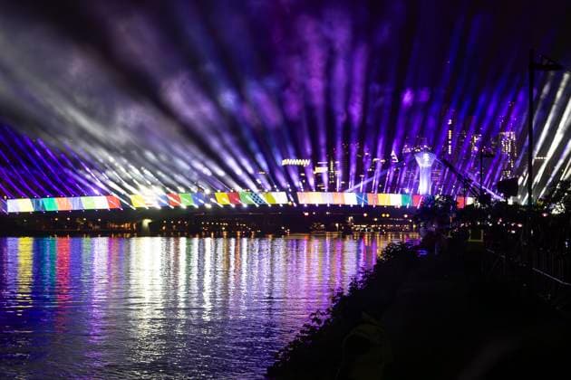 Lichtershow Flößerbrücke Frankfurt am Main zur Eröffnung der Fanmeile, 12.06.2024 Lichtershow Flößerbrücke Frankfurt, Frankfurt am Main, Weseler Werft, 12.6.2024 Copyright: xBEAUTIFULxSPORTS Gawlikx