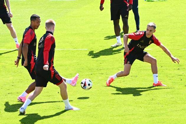 Belgium Media Activities UEFA EURO, EM, Europameisterschaft,Fussball 2024 13 06 2024 FREIBERG AM NECKA, GERMANY - JUNE 13 : Tielemans Youri midfielder of Belgium, Trossard Leandro forward of Belgium during a training session of the Belgian Red Devils at the UEFA Euro 2024 European Football Championship tournament on June 13, 2024 in Freiberg am Necka, Germany, 13 06 2024 Freiberg am Necka Germany  Copyright: xVincentxKalutx