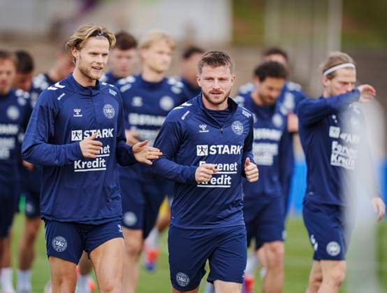 Danish players Morten Hjulmand (L) and Anders Dreyer during the national team, Nationalteam s training in Freudenstadt, Germany, Thursday, June 13, 2024. Denmark plays its first match on Sunday against Slovenia in the EURO 2024 Group C. (Photo: Liselotte Sabroe Ritzau Scanpix) , Freudenstadt Tyskland Copyright: Ritzau Scanpix LiselottexSabroex spdk20240613-114736-L