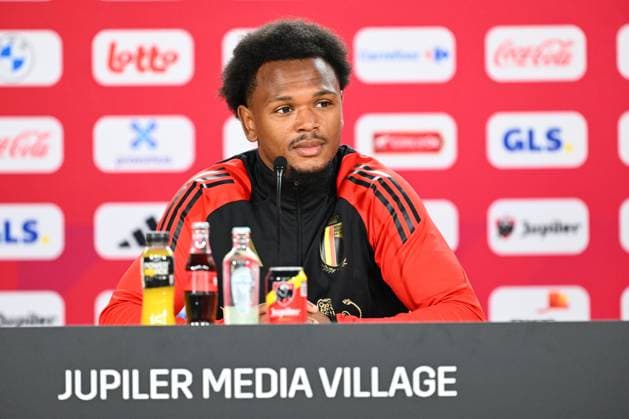 Belgium Media Activities UEFA EURO, EM, Europameisterschaft,Fussball 2024 13 06 2024 FREIBERG AM NECKA, GERMANY - JUNE 13 : Openda Lois forward of Belgium talking to the press during a press conference, PK, Pressekonferenz of the Belgian Red Devils at the UEFA Euro 2024 European Football Championship tournament on June 13, 2024 in Freiberg am Necka, Germany, 13 06 2024 Freiberg am Necka Germany  Copyright: xVincentxKalutx