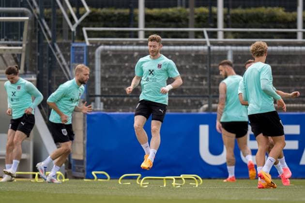 EURO 2024, Nationalteam Österreich, Training SOCCER - UEFA EURO, EM, Europameisterschaft,Fussball 2024 BERLIN,GERMANY,13.JUN.24 - SOCCER -UEFA EURO 2024, OEFB, Oesterreichischer Fussball-Bund, training. Image shows Florian Kainz (AUT). GEPAxpictures xJohannesxFriedl
