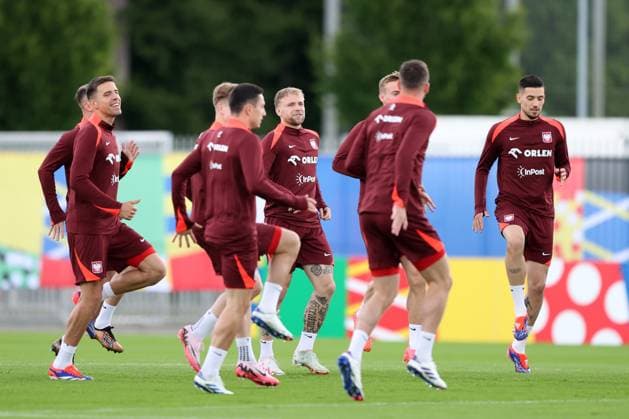 EURO 2024, Nationalteam Polen, Training HANOWER 13.06.2024 TRENING REPREZENTACJI POLSKI NA EURO 2024 --- POLISH FOOTBALL national team, Nationalteam TRAINING SESSION ON EURO 2024 IN HANOVER JAN BEDNAREK TYMOTEUSZ PUCHACZ JAKUB MODER FOT. PIOTR KUCZA FOTOPYK NEWSPIX.PL --- Newspix.pl  240613PYK057
