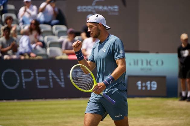 BOSS Open ATP, Tennis Herren 250 2024; Stuttgart, 13.06.2024 Jan-Lennard Struff (GER, Deutschland) jubelt nach gewonnenem Match Point; BOSS Open 2024, ATP 250, Anlage des TC Weissenhof am 13.06.2024, Stuttgart. Copyright: xBEAUTIFULxSPORTSx Pajonkx