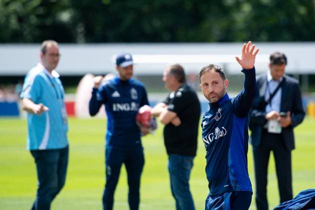 Domenico Tedesco (Belgien, Trainer) winkt den Fans, GER, Belgium (BEL), Public Training Session, Fussball Europameisterschaft, UEFA EURO, EM, Europameisterschaft,Fussball 2024, 13.06.2024 GER, Belgium (BEL), Public Training Session, Fussball Europameisterschaft, UEFA EURO 2024, 13.06.2024 Freiberg am Neckar Copyright: xEibner-Pressefoto Memmlerx EP_MMR