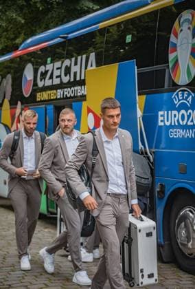 Tschechische Fussballnationalmannschaft Tschechischer Nationalfussballspieler Patrik Schick bei der Ankunft im Hamburger Quartier zum Auftakt der EM 2024, Deutschland Copyright: xNikolaixKislichkox 6M6A8658