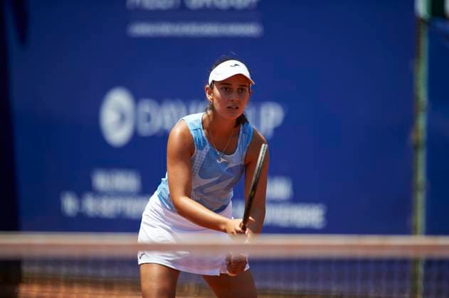 BBVA Open Internacional of Valencia on June 13, 2024 Leyre Romero Gormaz from Spain in action during the doubles match between Yvonne Cavalle-Reimers and Leyre Romero Gormaz from Spain against Alena Fomina-Klotz and Vivian Heisen from Germany (not pictured) during the BBVA Open Internacional of Valencia at Sporting Tennis Valencia. Yvonne Cavalle-Reimers and Leyre Romero Gormaz from Spain won 6-4, 6-4 Valencia Sporting Tenis Valencia Valencia Spain Copyright: xGrupoxNostresportx