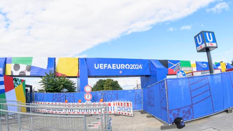 Blick auf das Stadion vor der UEFA EURO, EM, Europameisterschaft,Fussball 2024, Das Olympia - Stadion Berlin, vor Beginn der Fussball EM 2024 - UEFA, 13.06. 2024, Copyright: HMBxMedia UwexKoch