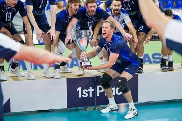 VOLLEYBALL - CEV Silver League RIED,AUSTRIA,13.JUN.24 - VOLLEYBALL - CEV European Silver League, men, OEVV international match, Länderspiel, Nationalmannschaft Austria vs Israel. Image shows the rejoicing of team ISR.  GEPAxpictures xChristianxMoser