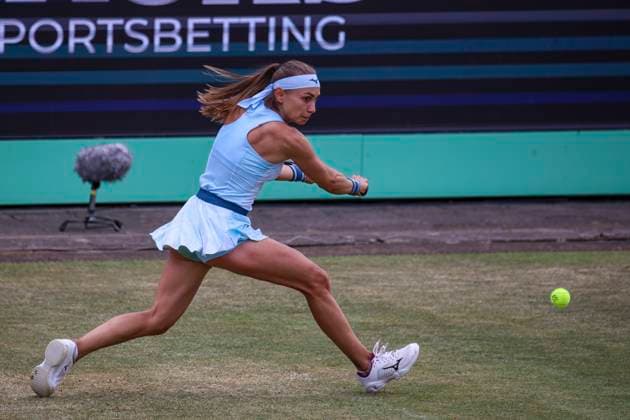 Libema Open Tennis Championship - Day 6 Aleksandra Krunic of Serbia in action during the WTA, Tennis Damen tennis game against Jessica Pegula of USA at the Libema Open Tournament - Rosmalen Grass Court Championships in Den Bosch, the Netherlands on June 13, 2024 Den Bosch Netherlands  Copyright: xNicolasxEconomoux originalFilename:oikonomou-notitle240613_npp70.jpg