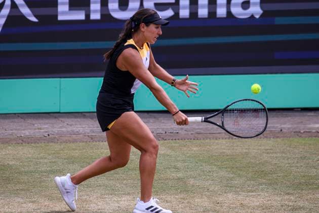 Libema Open Tennis Championship - Day 6 Jessica Pegula of USA in action during the WTA, Tennis Damen tennis game against Aleksandra Krunic of Serbia at the Libema Open Tournament - Rosmalen Grass Court Championships in Den Bosch, the Netherlands on June 13, 2024 Den Bosch Netherlands  Copyright: xNicolasxEconomoux originalFilename:oikonomou-notitle240613_npVEJ.jpg