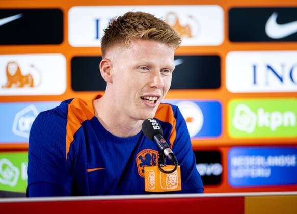WOLFSBURG - Jerdy Schouten during a media moment of the Dutch national team, Nationalteam in the Volkswagen Arena on June 14, 2024 in Wolfsburg, Germany. The Dutch national team is preparing for the first group match at the European Football Championship in Germany against Poland. ANP KOEN VAN WEEL UEFA EURO, EM, Europameisterschaft,Fussball 2024 Germany 2024 xVIxANPxSportx xxANPxIVx 501059776 originalFilename: 501059776.jpg