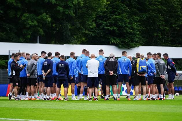 Spielerkreis vor Trainingsbeginn GER, Training Tschechien, Fussball Europameisterschaft, UEFA EURO, EM, Europameisterschaft,Fussball 2024, 14.06.2024 GER, Training Tschechien, Fussball Europameisterschaft, UEFA Euro 2024, 14.06.2024 Norderstedt Copyright: xEibner-Pressefoto MarcelxvonxFehrnx EP_MFN
