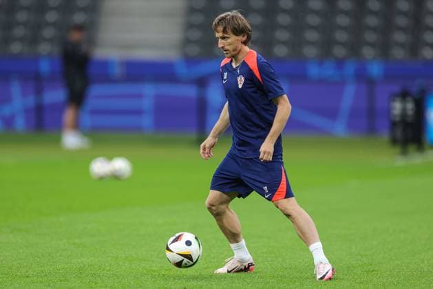 Sport Bilder des Tages Croatia Training Session And press conference, PK, Pressekonferenz Group B - UEFA EURO, EM, Europameisterschaft,Fussball 2024 BERLIN, GERMANY - JUNE 14: Luka Modric of Croatia during Croatia training session on Olympic Stadium on June 14, 2024 in Berlin, Germany. LukaxStanzl PIXSELL