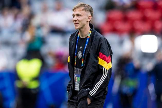 UEFA EURO 2024: Eröffnungsspiel Deutschland - Schottland; 14.06.2024 Maximilian Beier (Deutschland, 14) bei der Platzbegehung. UEFA EURO 2024: Eröffnungsspiel Deutschland - Schottland; Munich Football Arena, München am 14.06.2024 Copyright: xBEAUTIFULxSPORTS Wunderlx