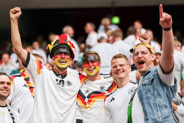 Deutsche Fans, Freude, Jubel, Emotionen, Gestik , Fussball, UEFA , Europa Meisterschaft, (Gruppe A) 2024, Deutschland vs. Schottland, 14.06.2024, Munich Football Arena, Muenchen, Deutschland Muenchen Munich Football Arena Bayern Deutschland Copyright: xGrantxHubbsx