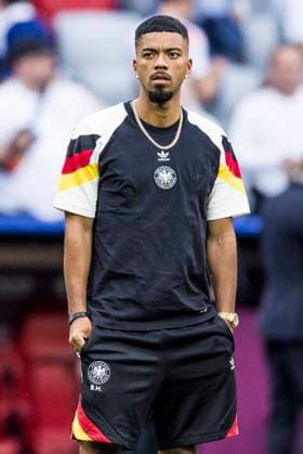 UEFA EURO 2024: Eröffnungsspiel Deutschland - Schottland; 14.06.2024 Benjamin Henrichs (Deutschland, 20) bei der Platzbegehung. UEFA EURO 2024: Eröffnungsspiel Deutschland - Schottland; Munich Football Arena, München am 14.06.2024 Copyright: xBEAUTIFULxSPORTS Wunderlx