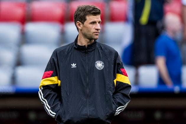 UEFA EURO 2024: Eröffnungsspiel Deutschland - Schottland; 14.06.2024 Thomas Müller (Deutschland, 13) bei der Platzbegehung. UEFA EURO 2024: Eröffnungsspiel Deutschland - Schottland; Munich Football Arena, München am 14.06.2024 Copyright: xBEAUTIFULxSPORTS Wunderlx
