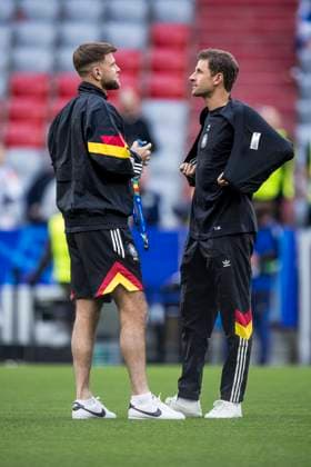 UEFA EURO 2024: Eröffnungsspiel Deutschland - Schottland; 14.06.2024 Thomas Müller (Deutschland, 13) und Niclas Füllkrug (Deutschland, 9) bei der Platzbegehung. UEFA EURO 2024: Eröffnungsspiel Deutschland - Schottland; Munich Football Arena, München am 14.06.2024 Copyright: xBEAUTIFULxSPORTS Wunderlx