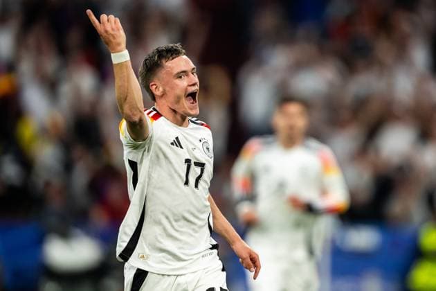 240614 Florian Wirtz of Germany celebrates after scoring the 1-0 goal during the UEFA EURO, EM, Europameisterschaft,Fussball 2024 Football Championship match between Germany and Scotland on June 14, 2024 in Munich. Photo: Mathias Bergeld BILDBYRAN kod MB MB0933 fotboll football soccer fotball fotbolls-em europamästerskap em uefa euro uefa european football championship euro 2024 tyskland germany scotland bbeng skottland jubel Copyright: MATHIASxBERGELD BB240614MB047