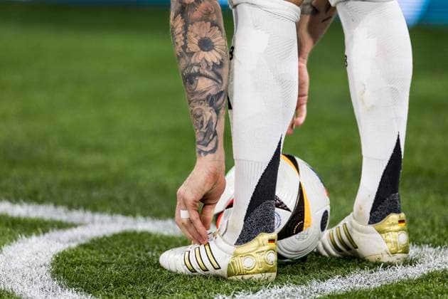UEFA EURO 2024: Eröffnungsspiel Deutschland - Schottland; 14.06.2024 Toni Kroos (Deutschland, 8) bei der Ecke. UEFA EURO 2024: Eröffnungsspiel Deutschland - Schottland; Munich Football Arena, München am 14.06.2024 Copyright: xBEAUTIFULxSPORTS Wunderlx