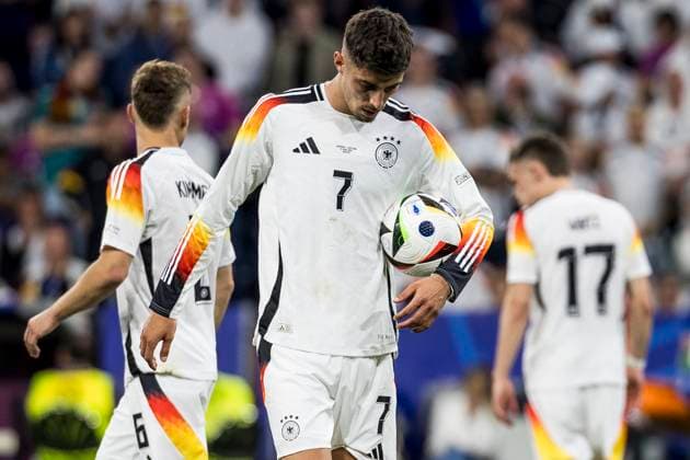 UEFA EURO 2024: Eröffnungsspiel Deutschland - Schottland; 14.06.2024 Kai Havertz (Deutschland, 7) nimmt sich den Ball vor dem Elfmeter zum 3:0. UEFA EURO 2024: Eröffnungsspiel Deutschland - Schottland; Munich Football Arena, München am 14.06.2024 Copyright: xBEAUTIFULxSPORTS Wunderlx
