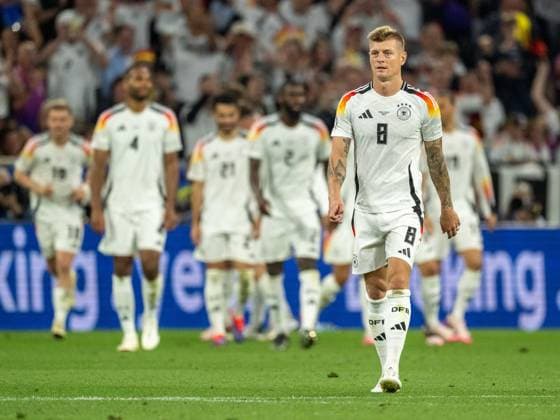 Toni Kroos (Deutschland 08) nach Tor zum 4:0 durch Niclas Fuellkrug (Deutschland 09), GER, Germany (GER) vs. Scottland (SCO), Fussball Europameisterschaft, UEFA EURO, EM, Europameisterschaft,Fussball 2024, Gruppe A, 1. Spieltag, 14.06.2024, GER, Germany (GER) vs. Scottland (SCO), Fussball Europameisterschaft, UEFA EURO 2024, Gruppe A, 1. Spieltag, 14.06.2024 Muenchen Copyright: xEibner-Pressefoto SaschaxWaltherx EP_EER