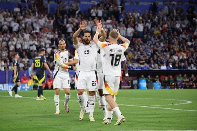 14.06.2024, Fussball, Herren, UEFA Europameisterschaft 2024, Eröffnungsspiel, Gruppe A, Deutschland - Schottland, Torjubel zum 5:1, Torschütze: Emre Can (Deutschland) München Allianz Arena Bayern Deutschland (DE) Copyright: xSebastianxBachx