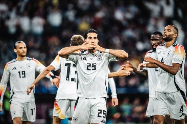 Fußball Herren UEFA-Fußball-Europameisterschaft 2024 MD1 Gruppe A Deutschland vs. Schottland 14.06.2024 Emre Can ( 25, Deutschland) jubelt nach seinem Tor zum 5:1 München München Fußball Arena Bayern Deutschland