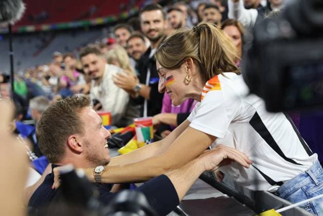 14.06.2024, Fussball, Herren, UEFA Europameisterschaft 2024, Eröffnungsspiel, Gruppe A, Deutschland - Schottland, Trainer Julian Nagelsmann (Deutschland) und Freundin Lena Wurzenberger München Allianz Arena Bayern Deutschland (DE) Copyright: xSebastianxBachx
