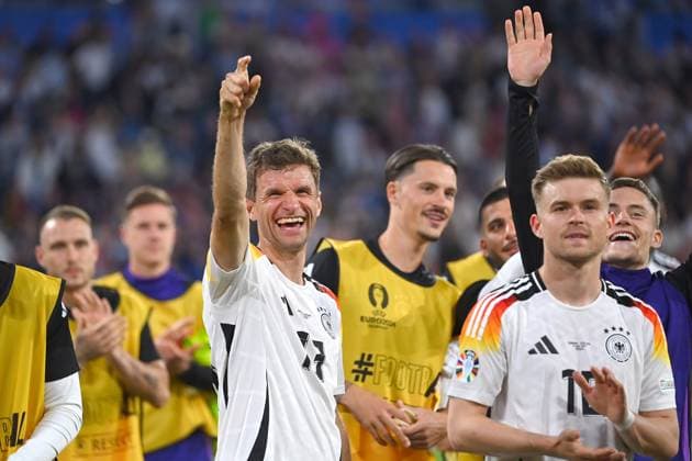 Schlussjubel Thomas MUELLER (GER), re:Maximilian MITTELSTAEDT (GER), Jubel,Freude,Begeisterung, Aktion, Gruppenphase Gruppe A Deutschland (GER) - Schottland (SCO) 5-1 am 14.06.2024 Fussball Arena Muenchen, Fussball UEFA EURO, EM, Europameisterschaft,Fussball 2024 GERMANY vom 14.06.2024 - 14.07.2024.