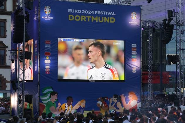 14.06.2024 Dortmund, Fanzone Friedensplatz, Übertragung Eröffnungsspiel UEFA EURO2024 Deutschland gegen Schottland, Endstand 5:1. Das erste Tor der EURO schoß Florian Wirtz.