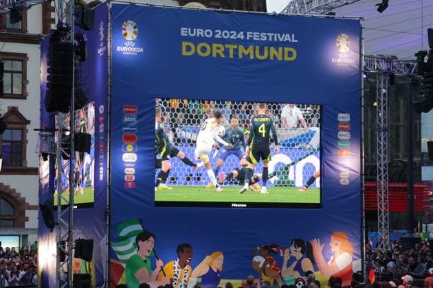 14.06.2024 Dortmund, Fanzone Friedensplatz, Übertragung Eröffnungsspiel UEFA EURO2024 Deutschland gegen Schottland, Endstand 5:1. Das Tor zum 2:0 schoß Jamal Musiala.