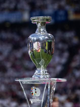 240614 The Henri Delaunay Cup trophy as they honour the late Franz Beckenbauer ahead of the UEFA EURO, EM, Europameisterschaft,Fussball 2024 Football Championship match between Germany and Scotland on June 14, 2024 in Munich. Photo: Mathias Bergeld BILDBYRAN kod MB MB0933 fotboll football soccer fotball fotbolls-em europamästerskap em uefa euro uefa european football championship euro 2024 tyskland germany scotland bbeng skottland Copyright: MATHIASxBERGELD BB240614MB168