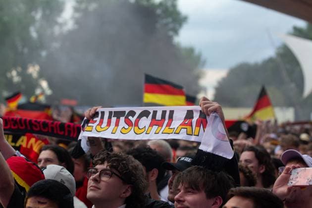 Public View Of Germany V Scotland In Cologne Thousands of German football fans and Scottish football fans are gathering at Tanzbrunnen to watch the public viewing of the opening match between Germany and Scotland of UEFA EURO, EM, Europameisterschaft,Fussball 2024 in Cologne, Germany, on June 14, 2024. cologne Germany  Copyright: xYingxTangx originalFilename:tang-notitle240614_npEKO.jpg