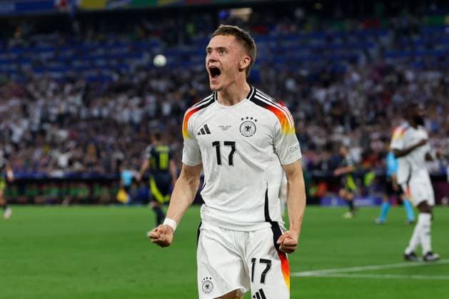 Torjubel von Florian Wirtz 17 (Deutschland) zum 1:0, Deutschland vs. Schottland, Fussball, UEFA EURO, EM, Europameisterschaft,Fussball 2024, Gruppenphase, 1. Spieltag, 14.06.2024 DFB regulations prohibit any use of photographs as image sequences and or quasi-video Muenchen Bayern Deutschland