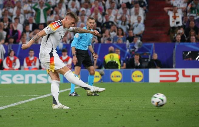 BAU 14.06.2024 München Fußball EM 2024 Eröffnungsspiel Deutschland vs. Schottland, Toni Kroos (GER)