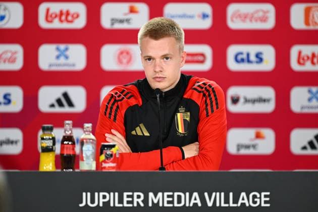 Belgium Media Activities - UEFA EURO, EM, Europameisterschaft,Fussball 2024 15 06 2024 FREIBERG AM NECKA, GERMANY - JUNE 15 : Vermeeren Arthur midfielder of Belgium talking to the press during a press conference, PK, Pressekonferenz of the Belgian Red Devils at the UEFA EURO 2024 European Football Championship tournament on June 15, 2024 in Freiberg am Necka, Germany, 15 06 2024 Freiberg am Necka Germany  Copyright: xVincentxKalutx