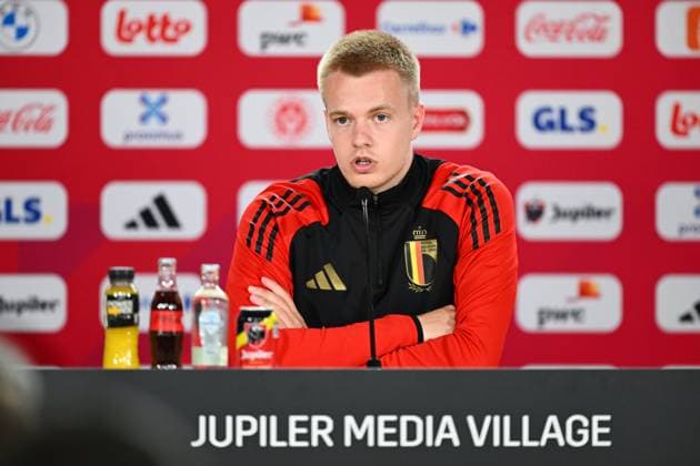 Belgium Media Activities - UEFA EURO, EM, Europameisterschaft,Fussball 2024 15 06 2024 FREIBERG AM NECKA, GERMANY - JUNE 15 : Vermeeren Arthur midfielder of Belgium talking to the press during a press conference, PK, Pressekonferenz of the Belgian Red Devils at the UEFA EURO 2024 European Football Championship tournament on June 15, 2024 in Freiberg am Necka, Germany, 15 06 2024 Freiberg am Necka Germany  Copyright: xVincentxKalutx