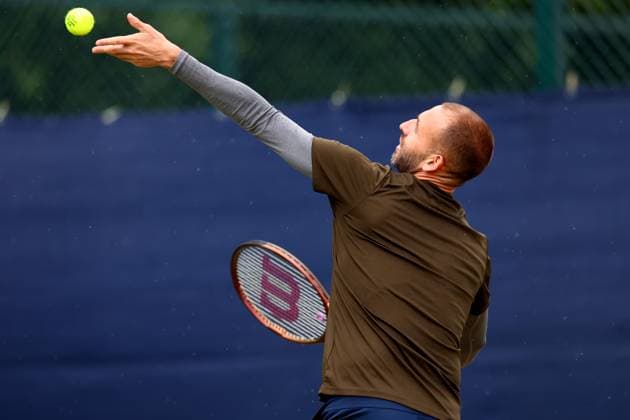15th June 2024; Lexus Nottingham Tennis Centre, Nottingham, England; Rothesay Nottingham Open, Day 6; Daniel Evans during his practice session before his match with Charles Broom  ActionPlus12654628 ShaunxBrooks