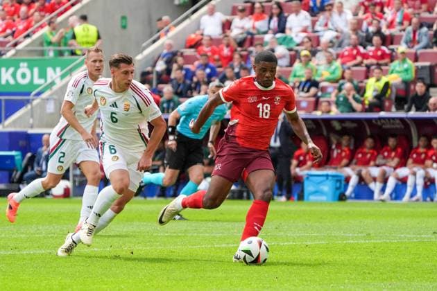 Kwadwo Duah (Schweiz, Switzerland, Suisse, 18) zieht ab und erzielt das Tor zum 1:0 - Köln 15.06.2024: Schweiz vs. Ungarn, EURO2024 M2, Gruppe A, EM-Arena Köln